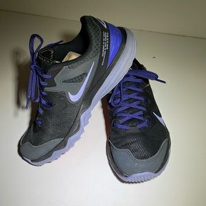 Nike Trail Running Shoes Women’s 9.5